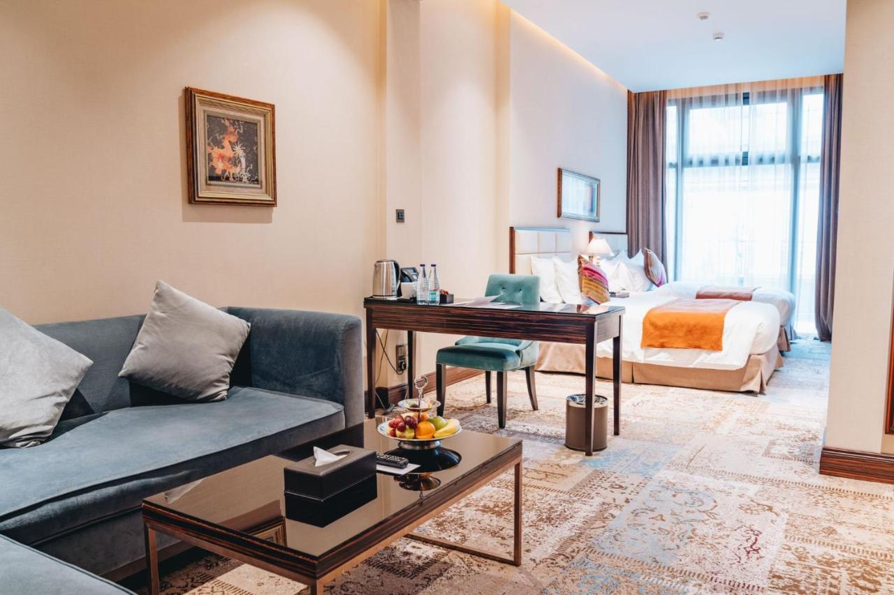 Warwick Al Khobar Hotell Exteriör bild