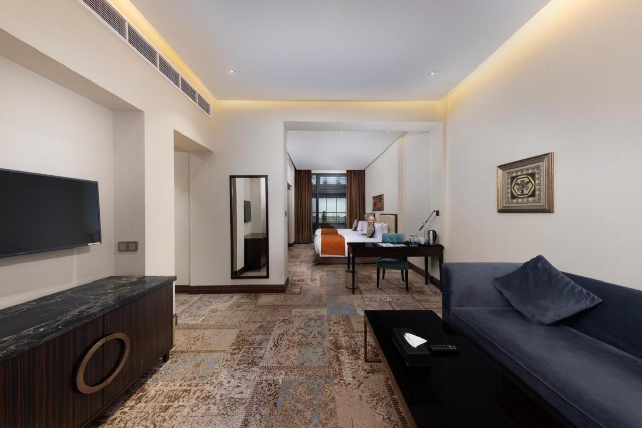 Warwick Al Khobar Hotell Exteriör bild