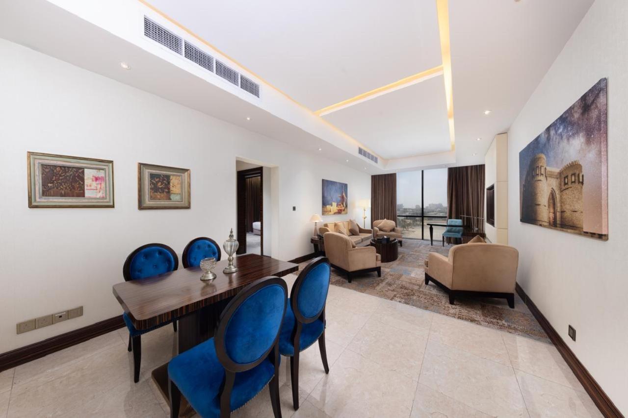 Warwick Al Khobar Hotell Exteriör bild