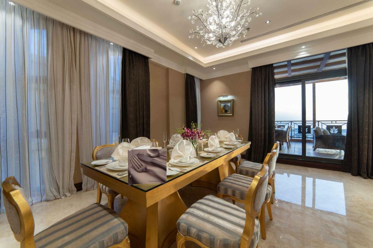 Warwick Al Khobar Hotell Exteriör bild