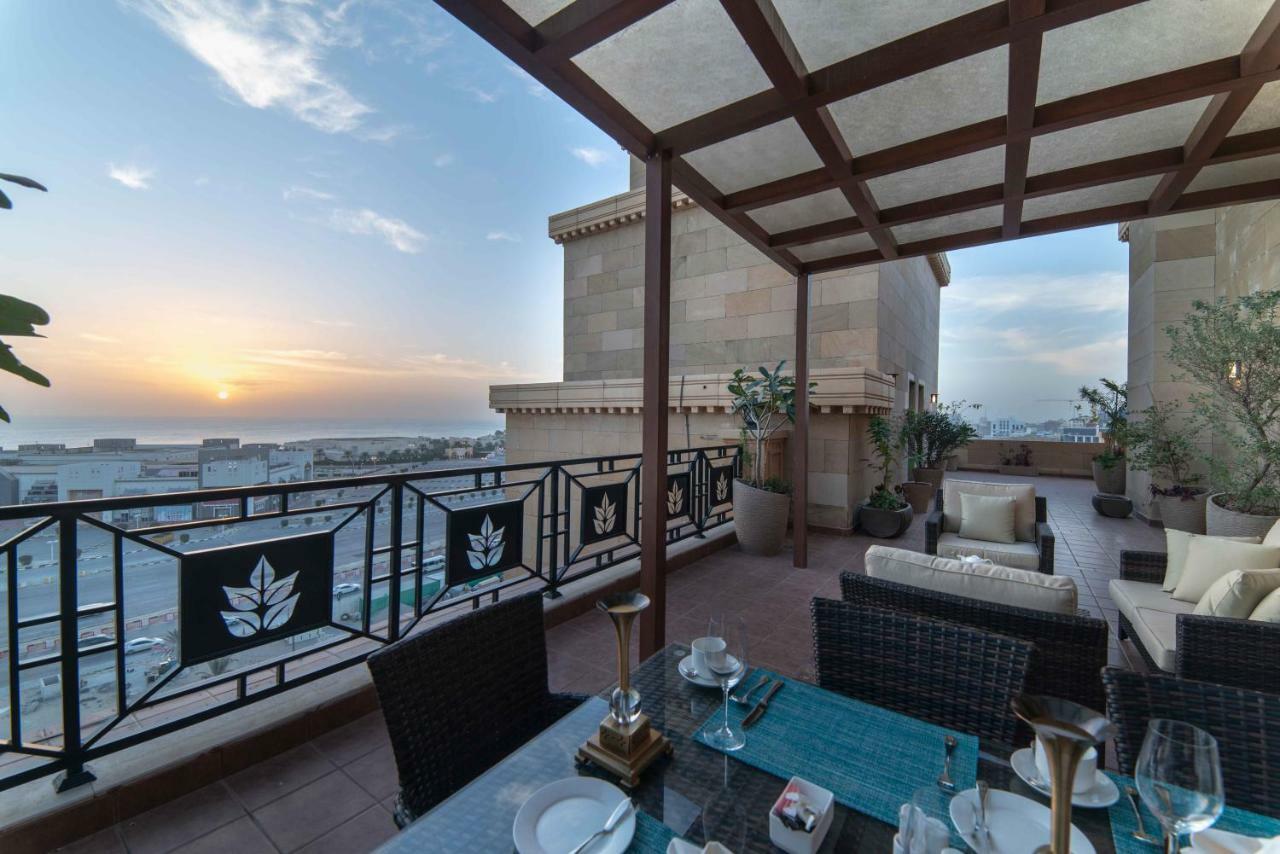 Warwick Al Khobar Hotell Exteriör bild
